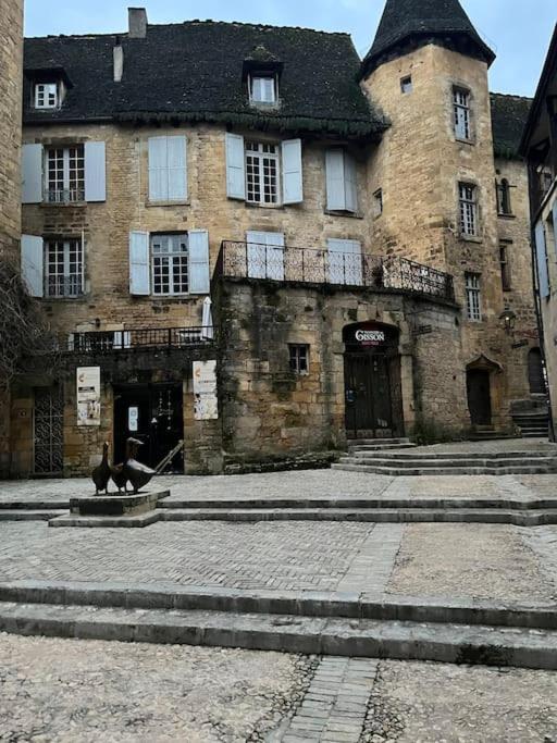 Chez Alice Appartement En Plein Centre Ville Sarlat-la-Canéda Exterior foto