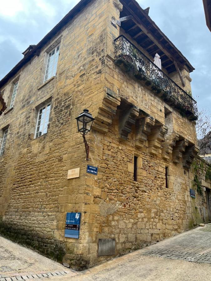 Chez Alice Appartement En Plein Centre Ville Sarlat-la-Canéda Exterior foto