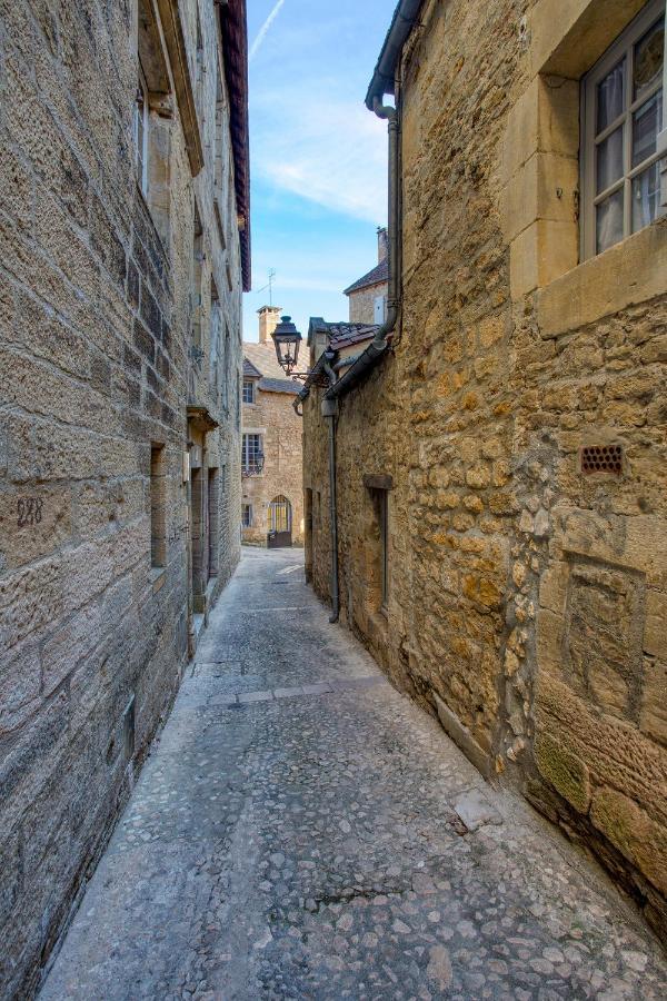 Chez Alice Appartement En Plein Centre Ville Sarlat-la-Canéda Exterior foto